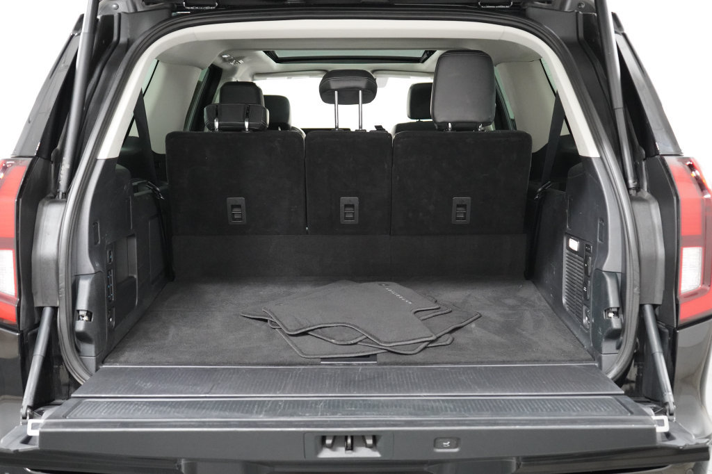 Certified 2025 Ford Expedition Max Platinum AWD/4WD image 34
