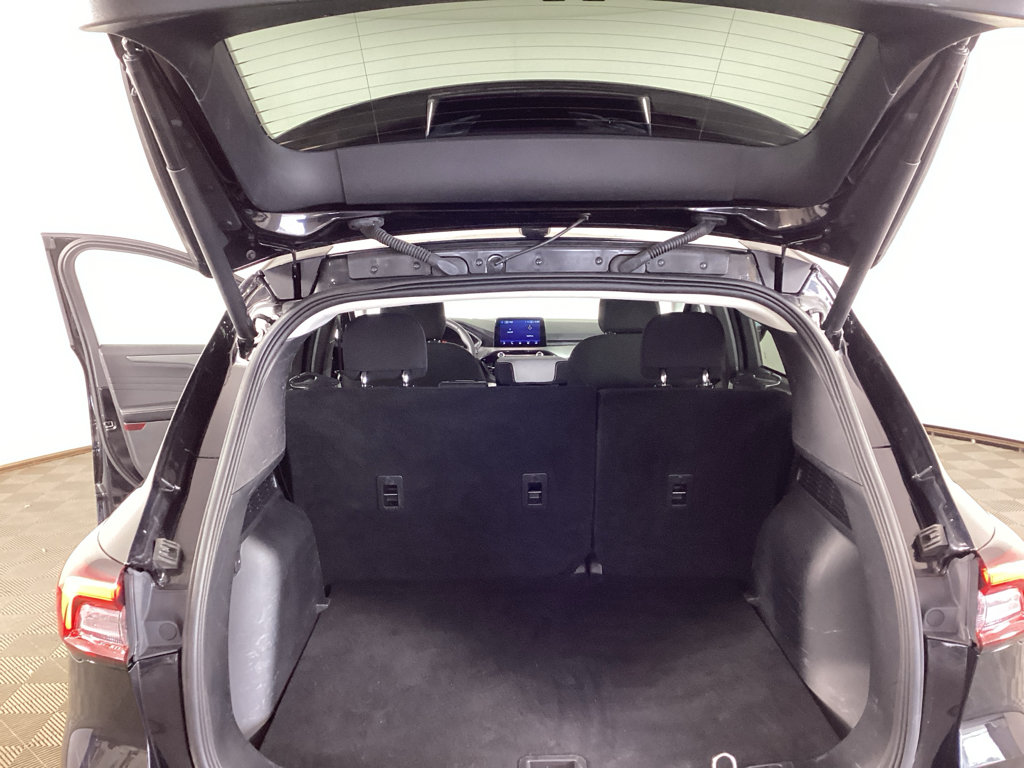 Certified 2023 Ford Escape Active AWD/4WD image 28