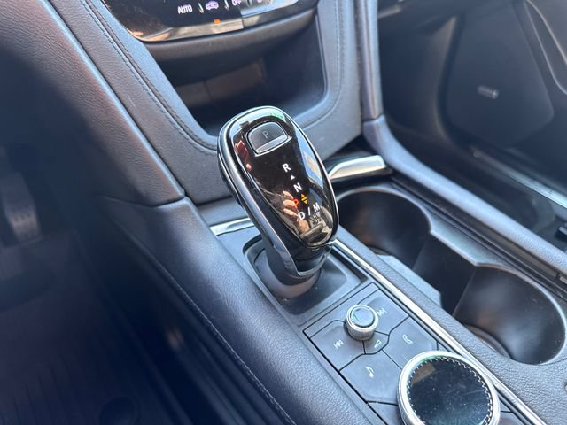 Used 2021 Cadillac XT5 Luxury w/ LPO, Floor Liner Package FWD image 13