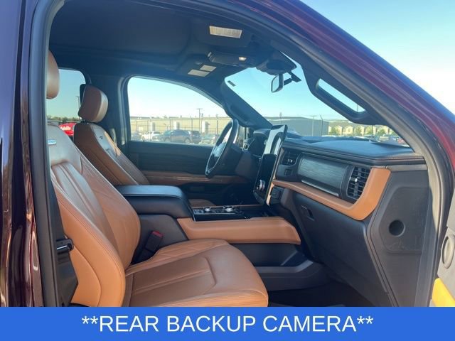 Certified 2024 Ford Expedition Platinum image 11