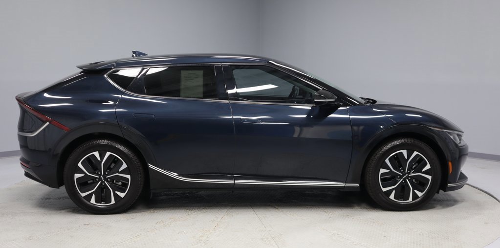 Used 2022 Kia EV6 Wind image 6