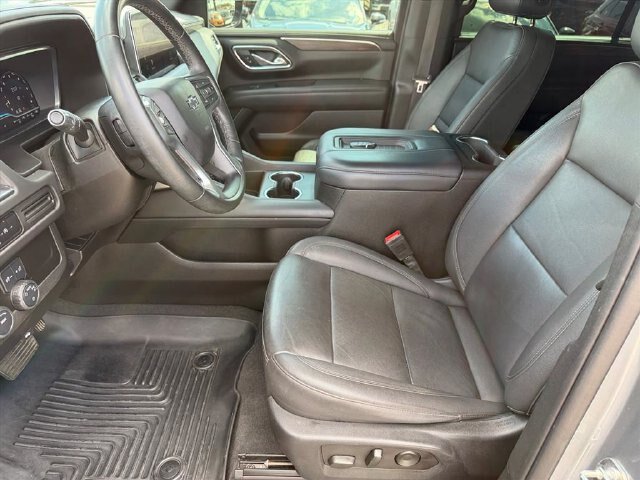 Used 2023 Chevrolet Suburban Z71 AWD/4WD image 11