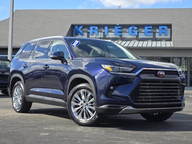 Used 2026 Toyota Grand Highlander AWD image 2