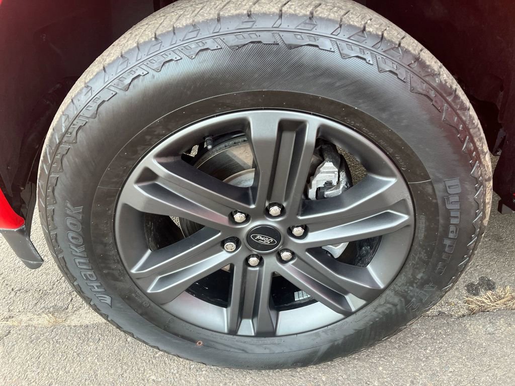 Certified 2023 Ford F150 XLT w/ Equipment Group 302A High image 10