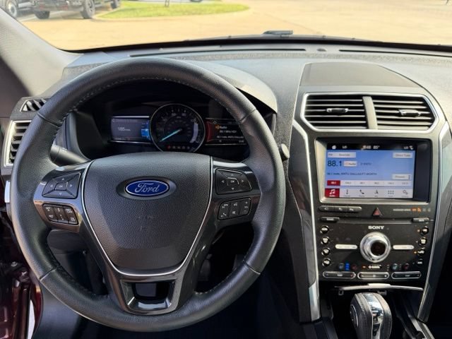 Certified 2019 Ford Explorer Limited w/ Ford Safe & Smart Package FWD image 15