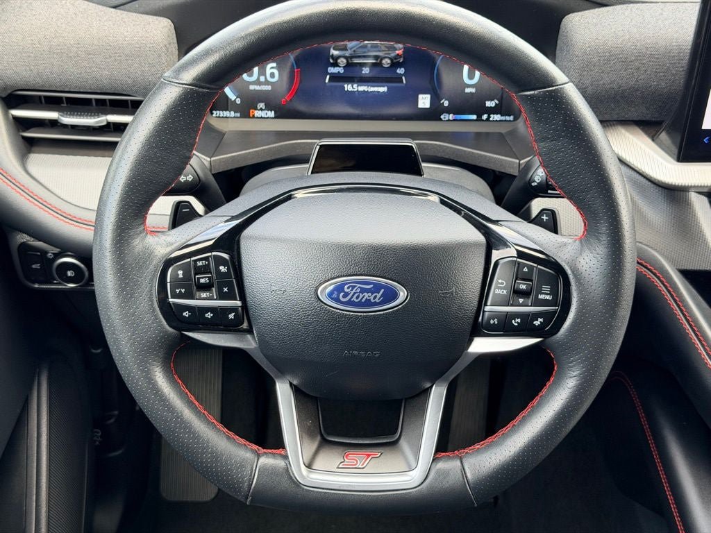 Certified 2025 Ford Explorer ST RWD image 21