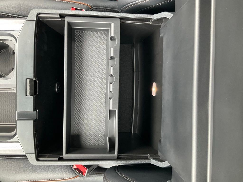 Certified 2025 Ford F350 Lariat w/ Black Appearance Package image 55