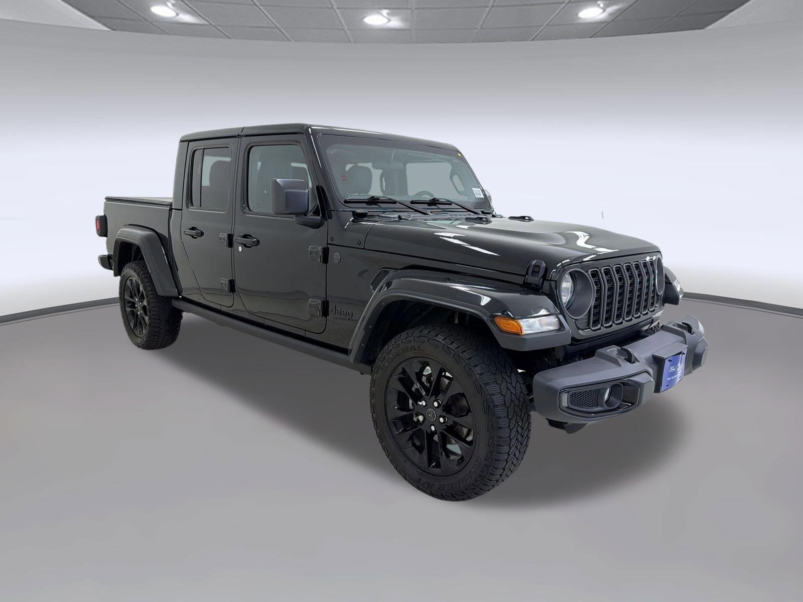 Used 2025 Jeep Gladiator Sport AWD/4WD image 7