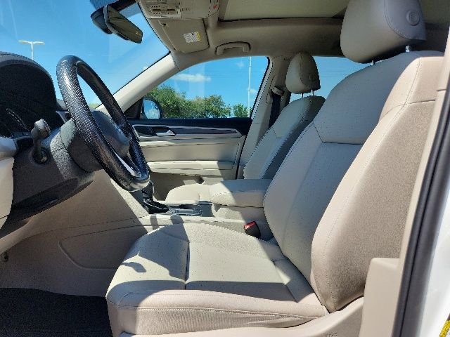 Used 2021 Volkswagen Atlas SE FWD image 12