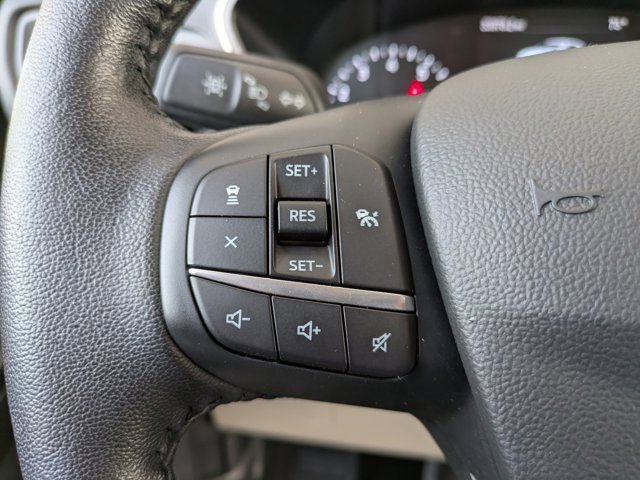 Certified 2020 Ford Escape SEL image 22