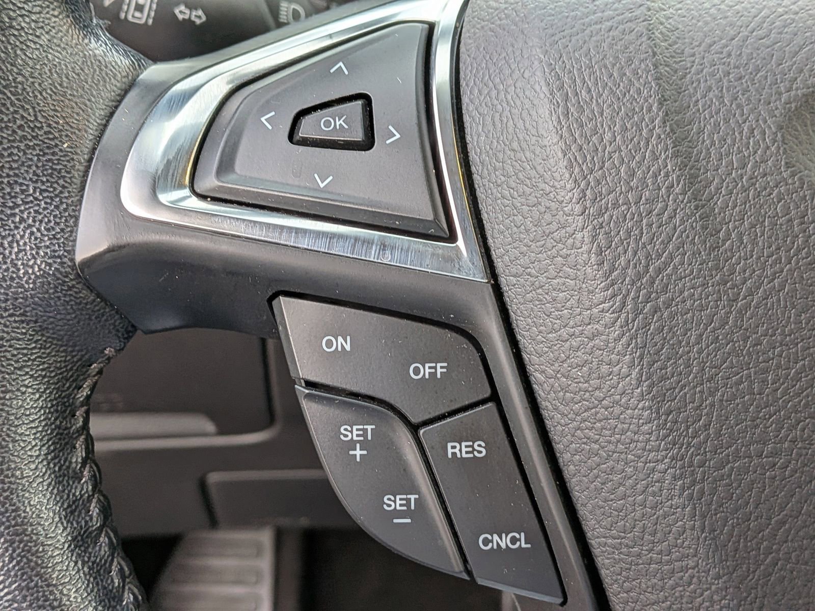 Certified 2022 Ford Edge SEL w/ Convenience Package image 28