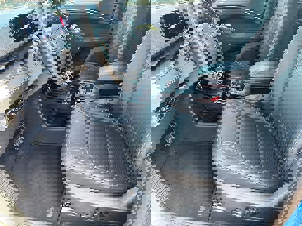 Certified 2025 Ford Mustang Mach-E Premium image 10