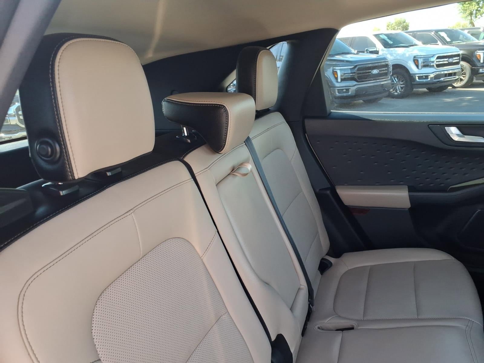 Certified 2020 Ford Escape SEL FWD image 15