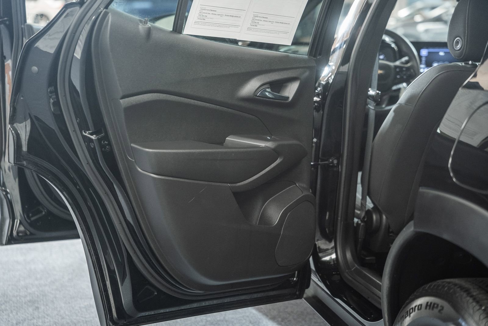 Used 2024 Chevrolet Trax LS w/ LS Convenience Package image 30