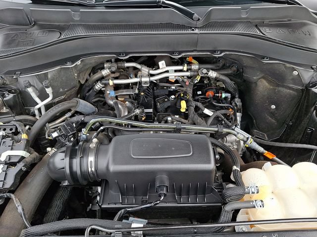Certified 2023 Ford Explorer XLT w/ Equipment Group 202A AWD/4WD image 28
