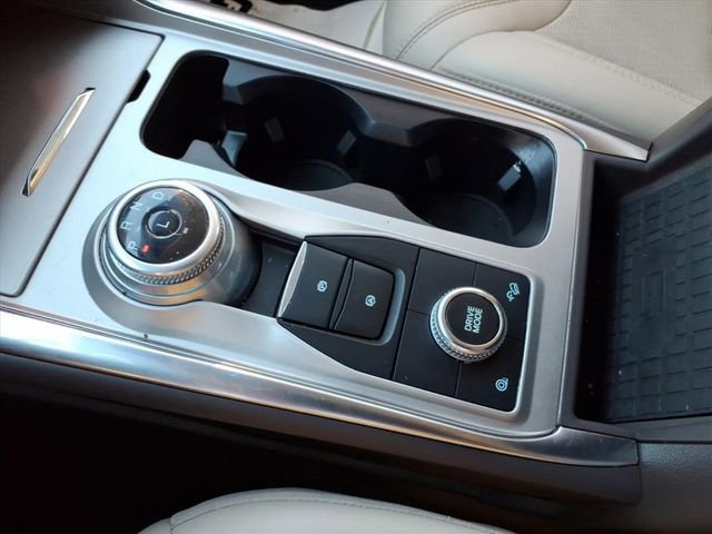 Certified 2022 Ford Explorer Platinum w/ Technology Package image 27