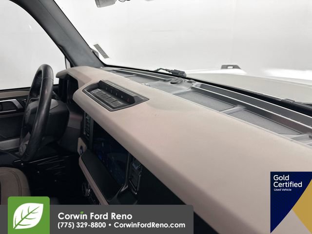 Certified 2022 Ford Bronco Wildtrak AWD/4WD image 33