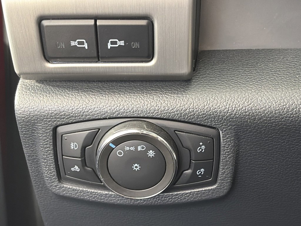 Certified 2022 Ford F350 Platinum image 25