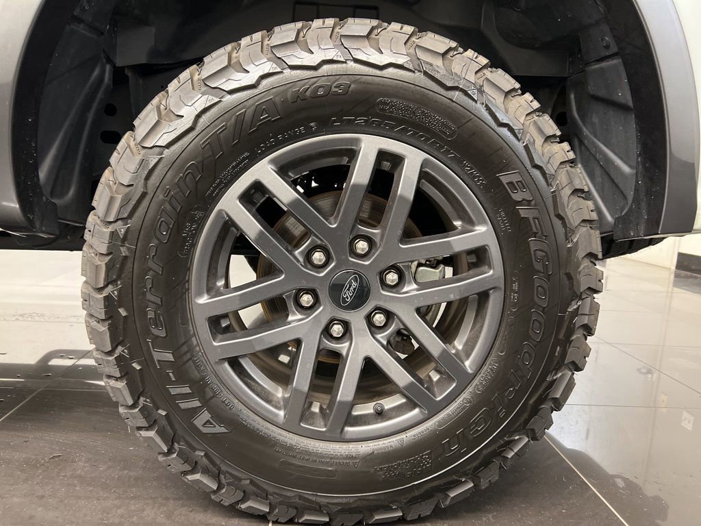 Certified 2022 Ford Ranger Lariat w/ Tremor Off-Road Package AWD/4WD image 7