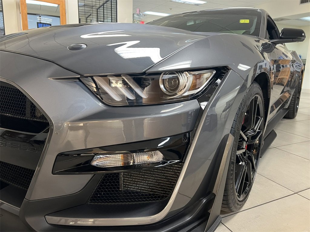 Certified 2021 Ford Mustang Shelby GT500 w/ Technology Package image 11