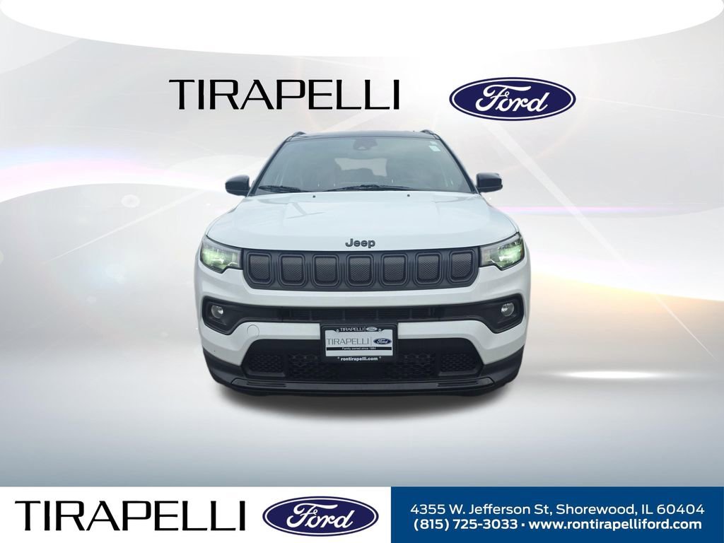 Used 2022 Jeep Compass Latitude FWD image 4