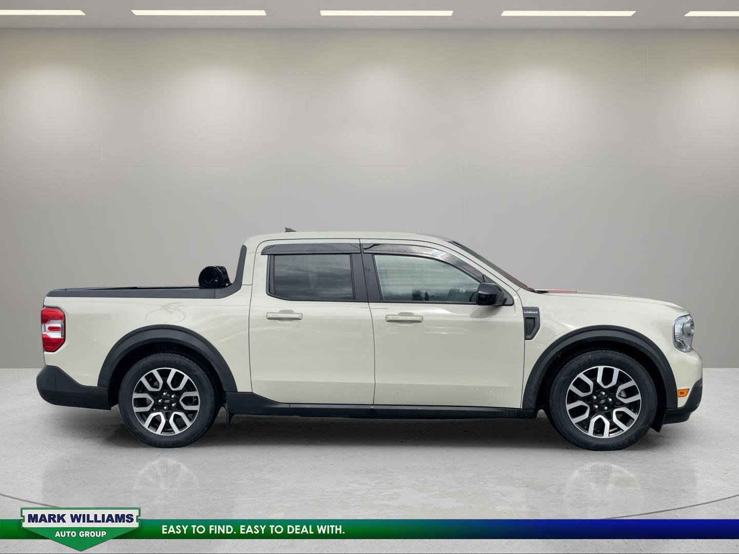 Certified 2024 Ford Maverick Lariat image 3