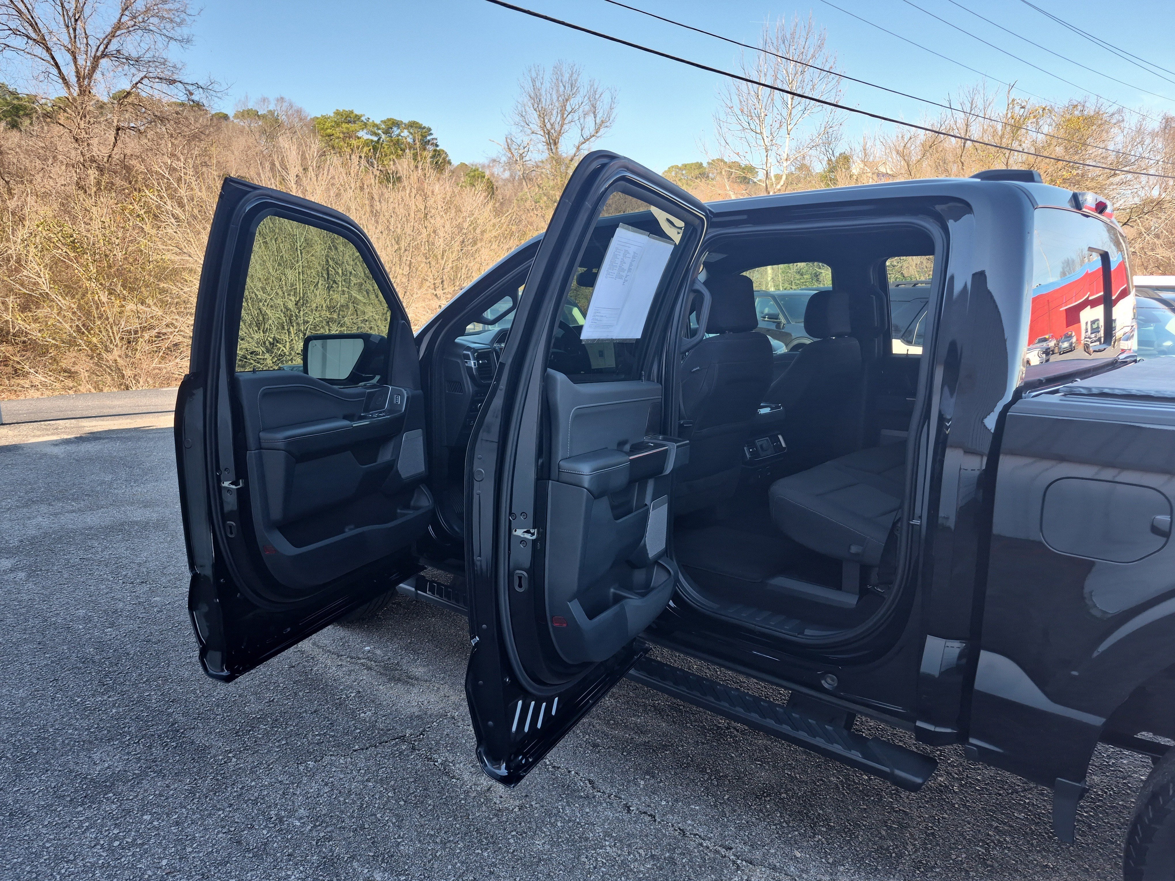 Certified 2022 Ford F150 XLT w/ Equipment Group 302A High image 18