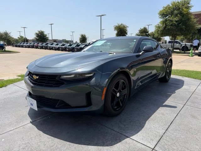 Used 2023 Chevrolet Camaro LT RWD image 3