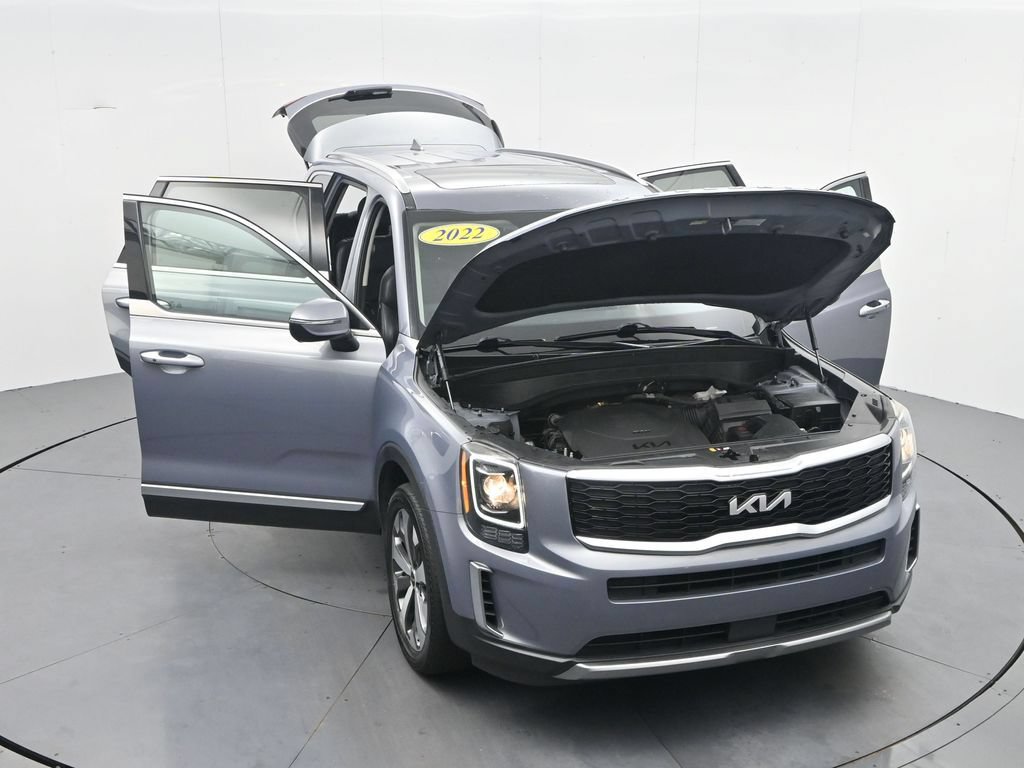 Used 2022 Kia Telluride S AWD/4WD image 40