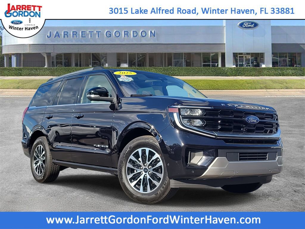 Certified 2025 Ford Expedition Platinum image 4