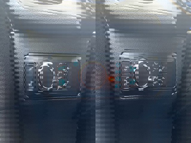 Certified 2020 Ford Escape SE Sport image 18