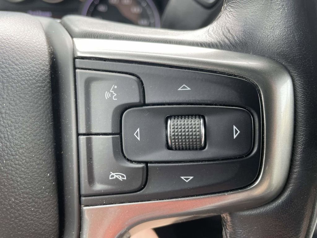 Used 2020 Chevrolet Silverado 1500 RST image 26