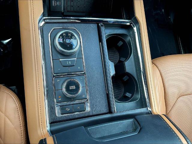 Certified 2024 Ford Expedition Platinum AWD/4WD image 16