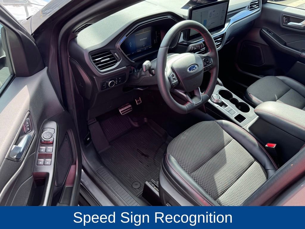 Certified 2023 Ford Escape ST-Line w/ Tech Pack #1 image 9