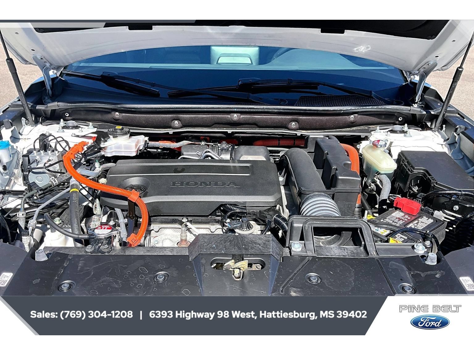Used 2024 Honda CR-V Sport Touring image 8