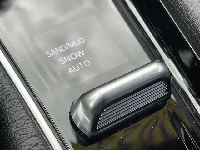 Used 2024 Jeep Compass Limited image 24