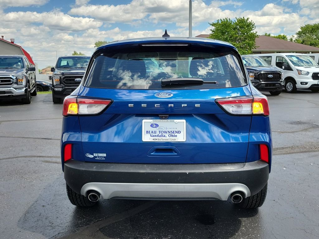 Certified 2022 Ford Escape S FWD image 5
