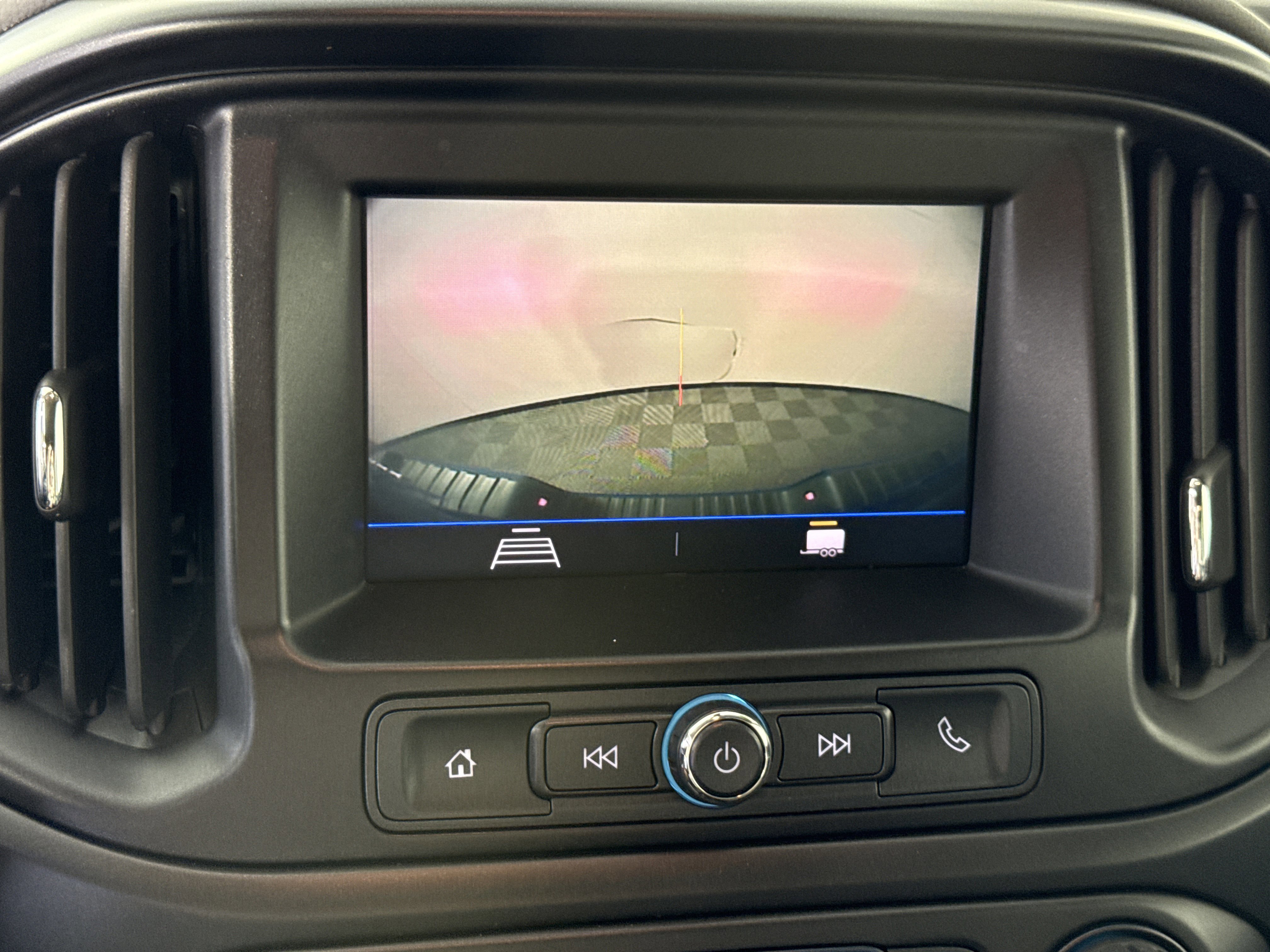 Used 2021 Chevrolet Colorado W/T w/ Custom Special Edition image 19