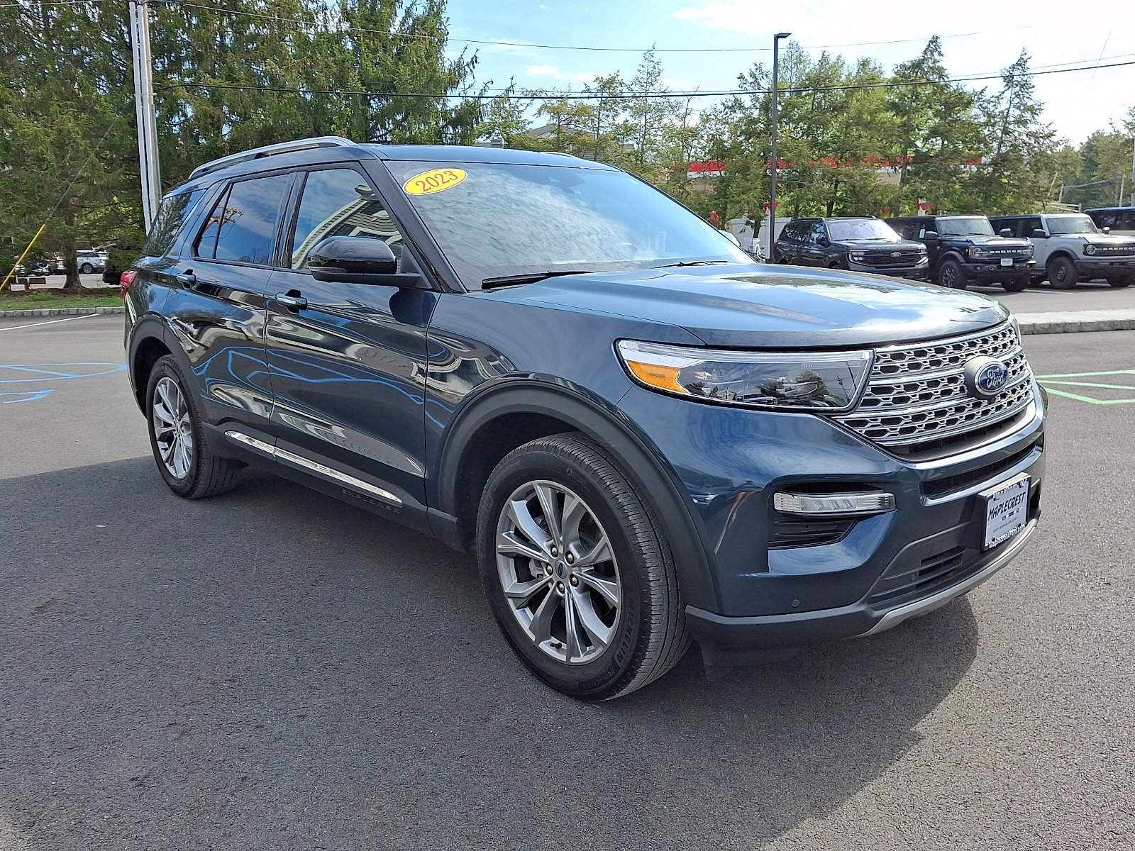 Certified 2023 Ford Explorer Limited w/ Equipment Group 301A AWD/4WD image 7