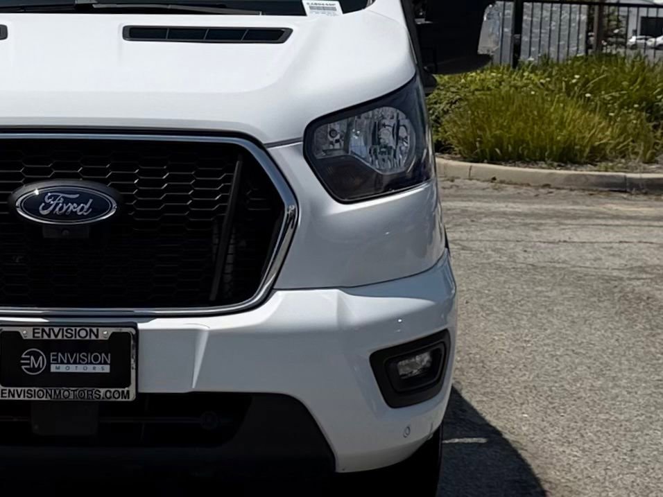 Certified 2023 Ford Transit 350 XLT RWD image 6