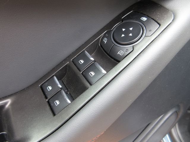 Certified 2025 Ford Explorer Active w/ Active Comfort Package image 11