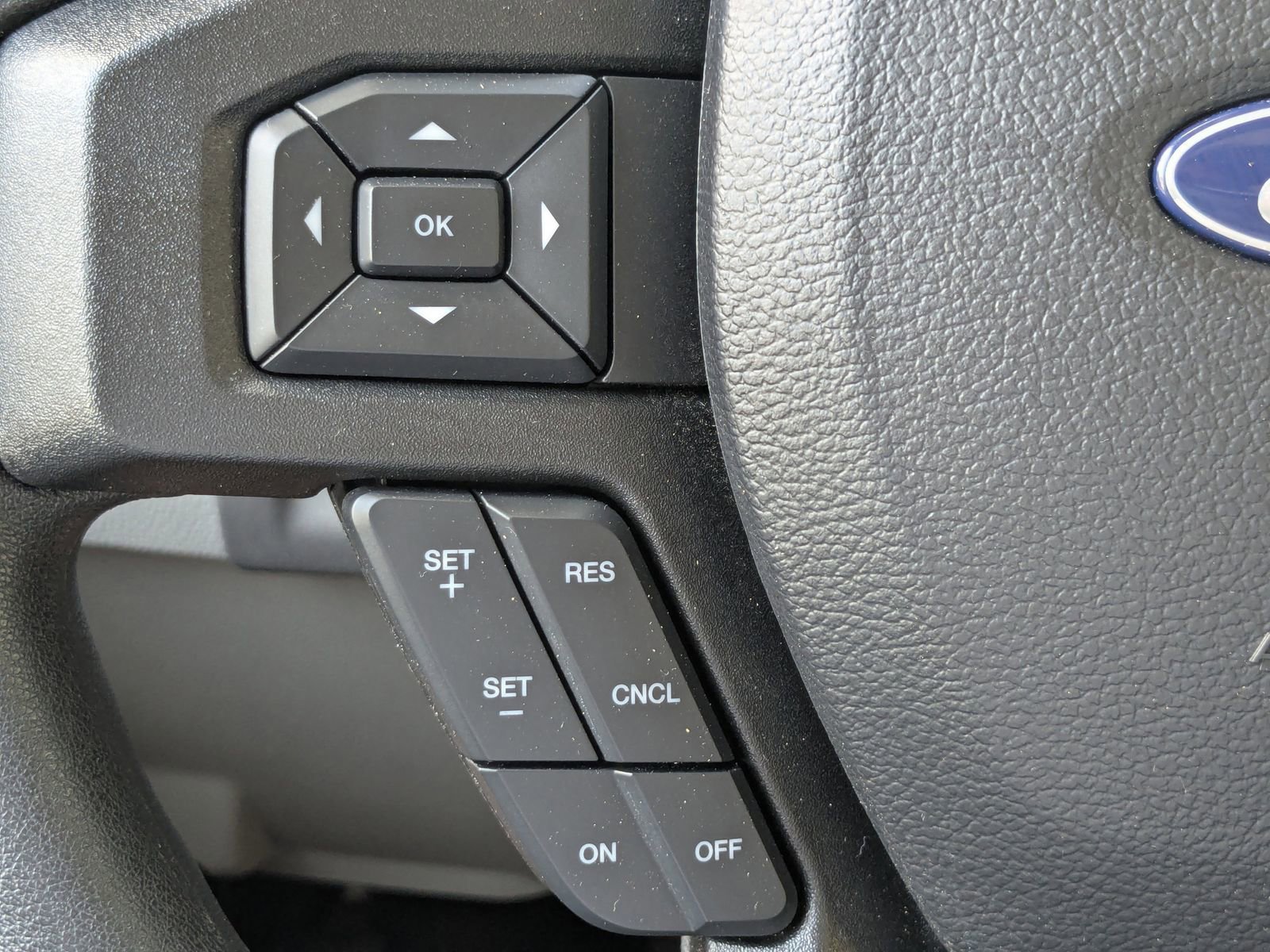 Certified 2024 Ford E-350 and Econoline 350 Super Duty w/ Power Windows & Locks Group image 24