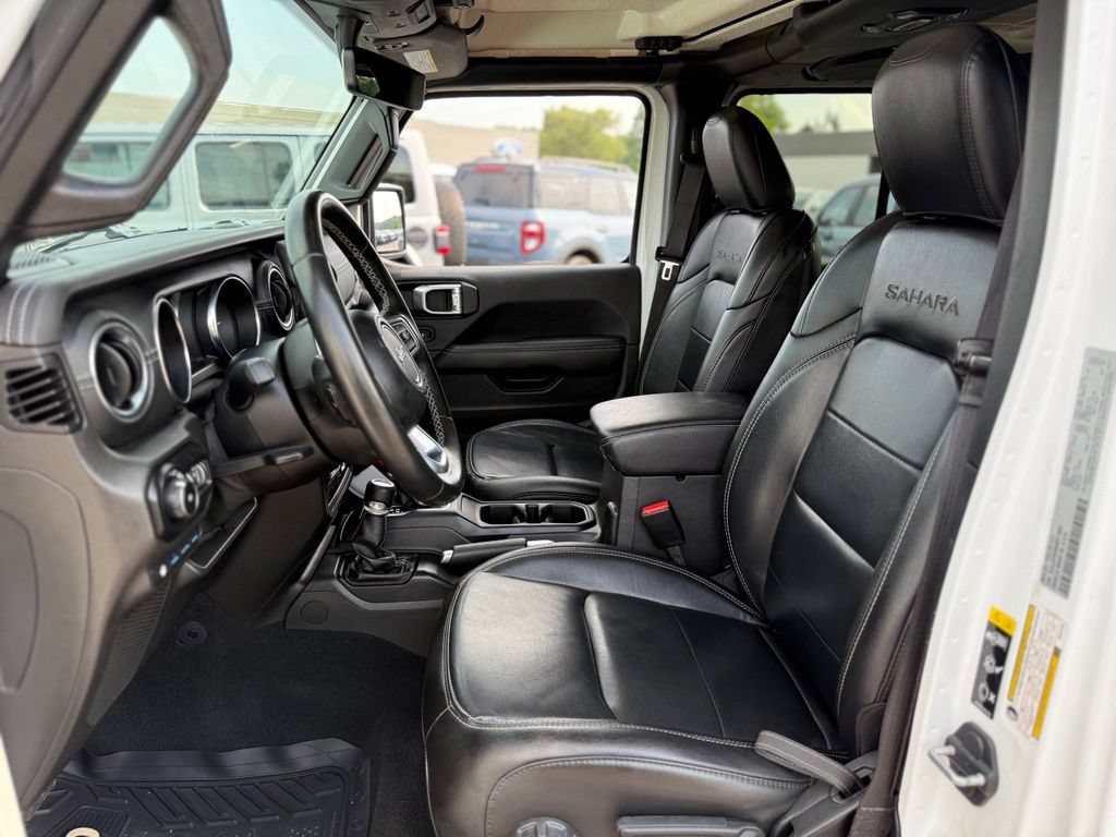 Used 2021 Jeep Wrangler Unlimited Sahara AWD/4WD image 12