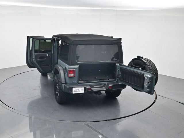 Used 2024 Jeep Wrangler Unlimited Sport AWD/4WD image 41
