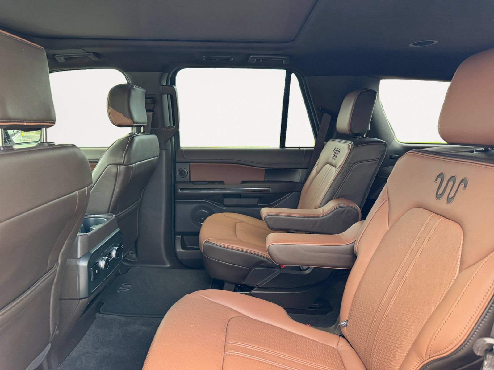 Certified 2023 Ford Expedition King Ranch AWD/4WD image 13