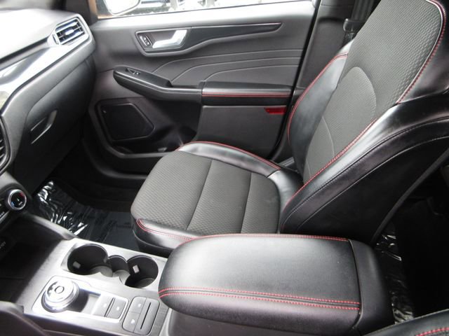 Certified 2024 Ford Escape ST-Line image 23