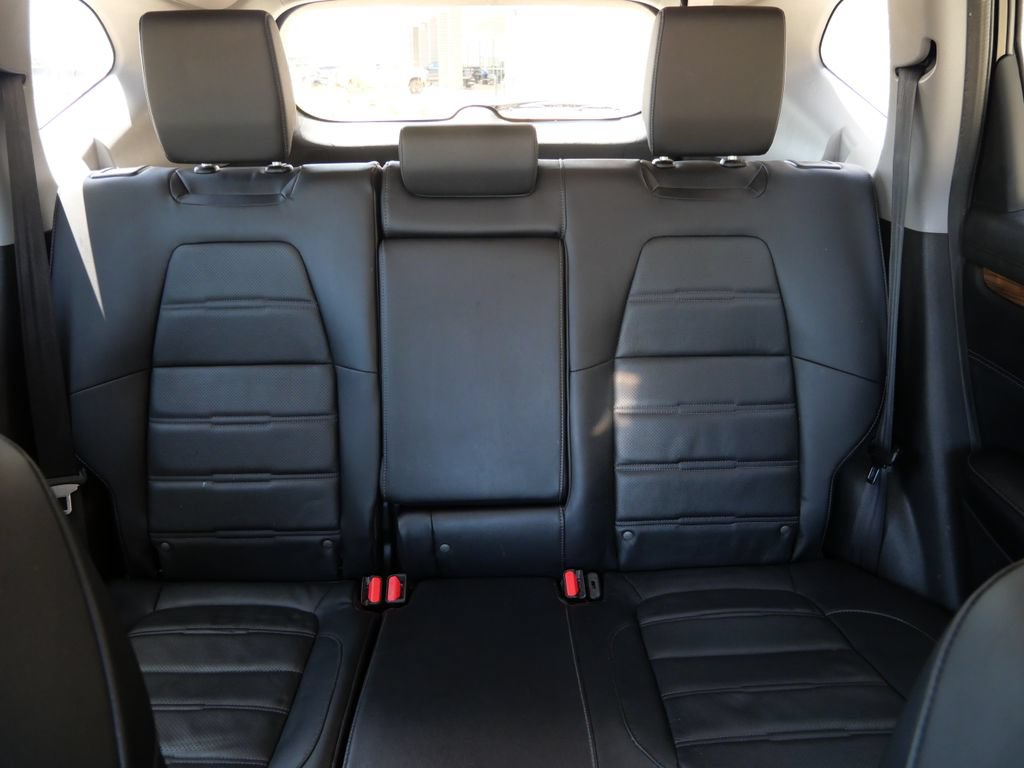 Used 2018 Honda CR-V Touring image 19