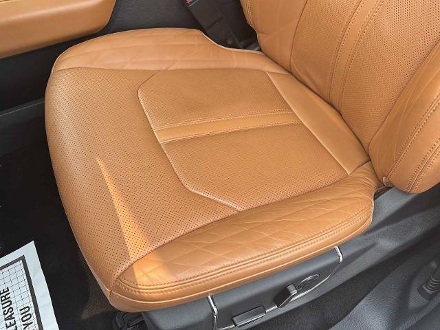 Certified 2024 Ford Expedition Max Platinum AWD/4WD image 21