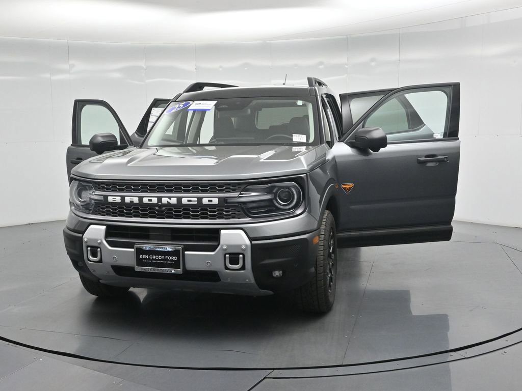 Certified 2025 Ford Bronco Sport Badlands AWD/4WD image 30