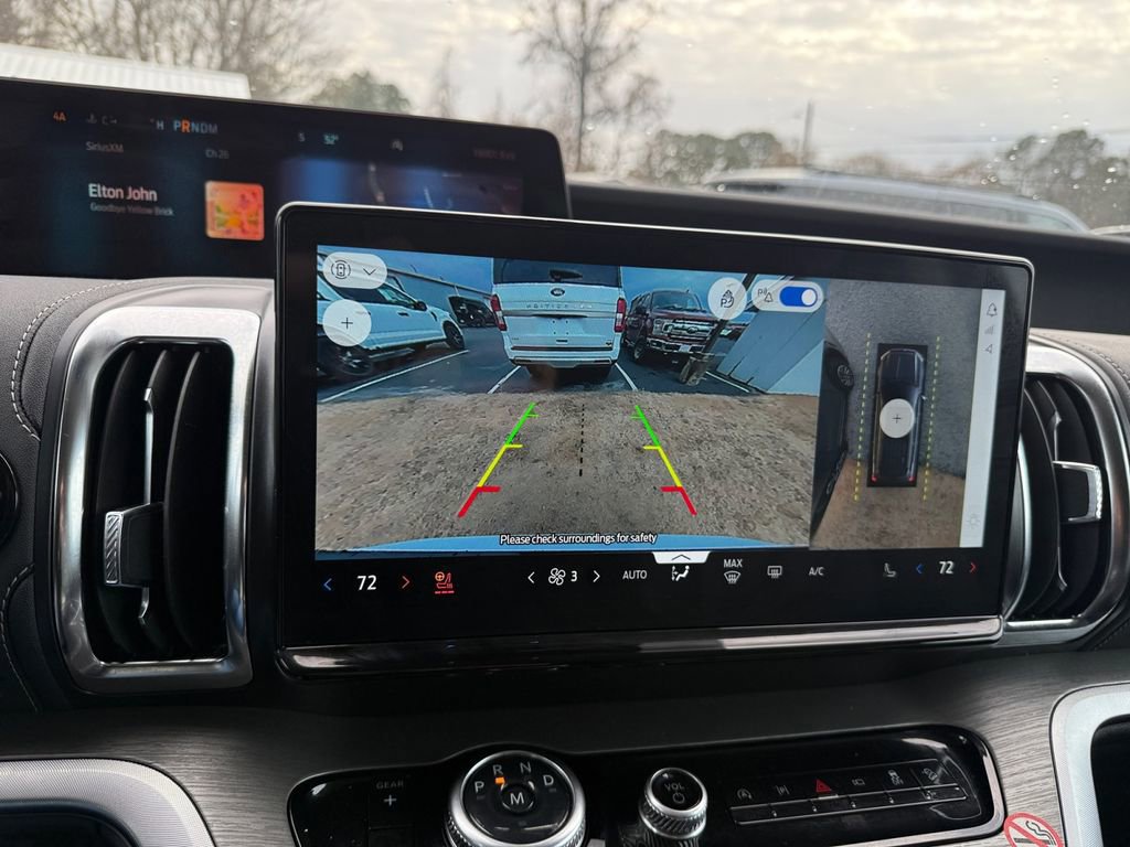 Certified 2025 Ford Expedition Max Platinum image 21